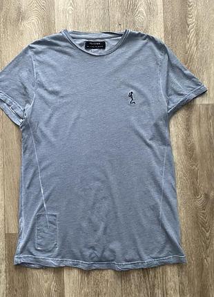 Футболка religion