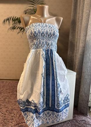 Жіноча сукня