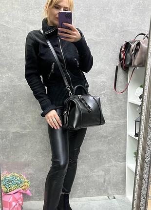 Черная – два отдельных отделения на молниях – стильная, легкая и вместительная сумка (0511)