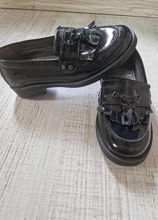 Туфли, лоферы, школьная обувь