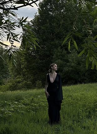 Платье вечернее, длинное, макси, на фотосессию,с вырезом,с открытой спинкой