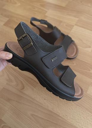 Чоловічі сандалі, 42 розмір
