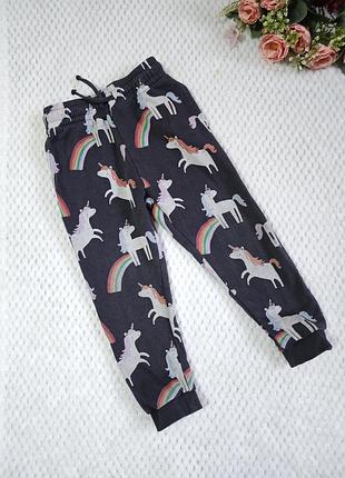 Спортивные штанишки на девочку 3/4 р