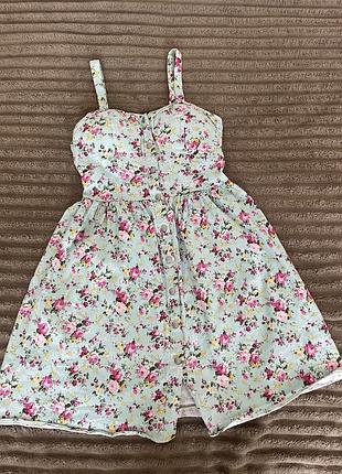 Сарафан літній жіночий, з цупкого матеріалу, із вшитими чашечками для грудей