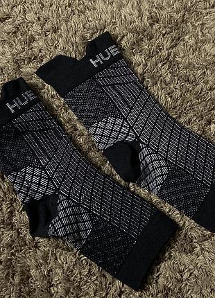 Hueglo — компресійні шкарпетки