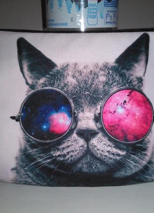 Новая крутая компактная косметичка кот в очках вместительный органайзер котик4 фото