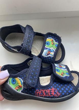 Босоніжки, сандалі для хлопчика