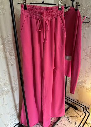 Штани з розрізом