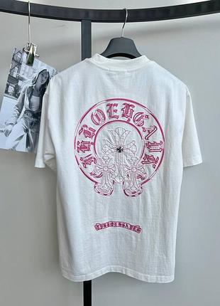 Літня жіноча футболка оверсайз з вишивкою