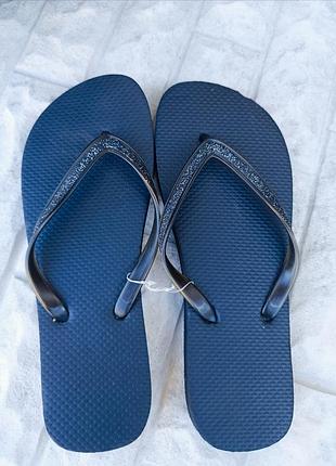 Черные женские шлепанцы 40-41 р,