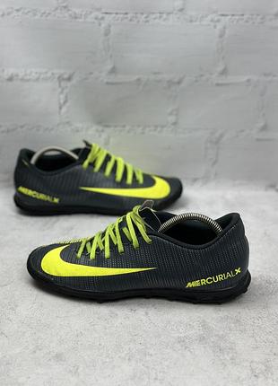 Футбольні сороконіжки nike mercurial cr7