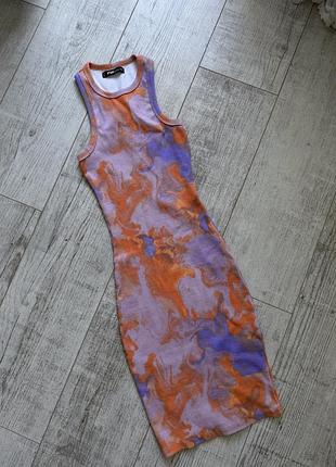 Платье xs, очень красивый принт