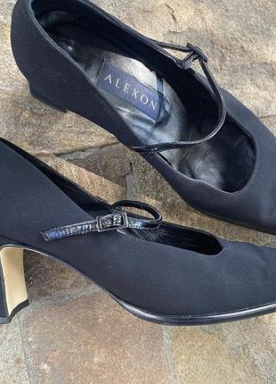 Туфлі жіночі