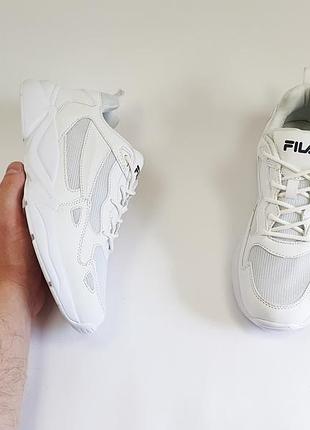 Белые женские кросовки