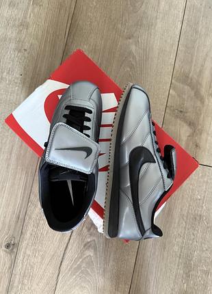 Nike cortez