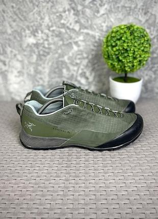 Arcteryx gore-tex кроссовки полуботинки 40 размер трекинговые хаки