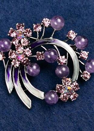 Брошь веточка с натуральным камнем аметист + розовые стразы