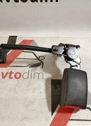 Замок ремня безопасности задний 90543saak01 honda civic ufo 3d