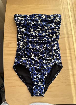 Суцільний купальник