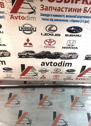 Молдинг двері передній лівий зовнішній 61280va010 subaru xv 2011-2017