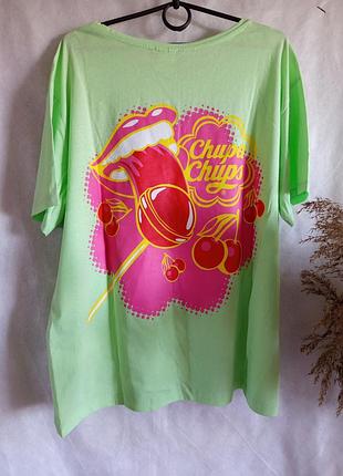 Футболка оверсайз з принтом chupa chups