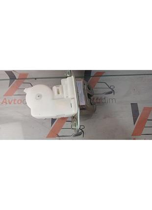 Замок багажника 63032fg112 subaru xv 2011-2017