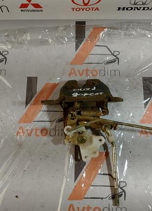 Замок кришки багажника mr487741 mitsubishi outlander 1