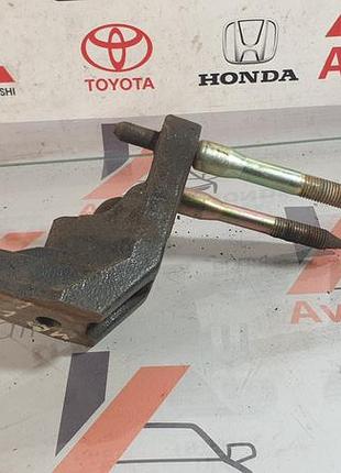 Кронштейн кріплення двигуна лапа кріплення 11910p07000 honda civic 6 mb дорестайл