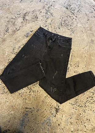 Сірі жіночі джинси