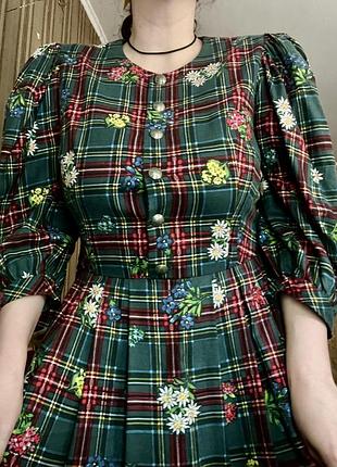 Етнічна вінтажна міді сукня з квітами едельвейс в стилі етно ретро вінтаж cottagecore sportalm