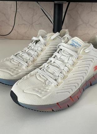 Кросівки чоловічі reebok zig kinetica білі 41 розмір 26.5 см 8.5 us