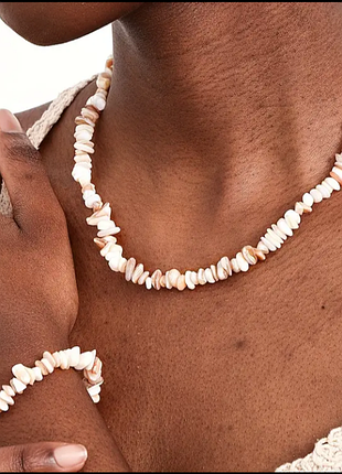 Набір жіночих прикрас з натурального каміння браслет, намисто