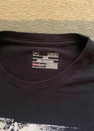 Темно-синя футболка under armour з технологією heatgear