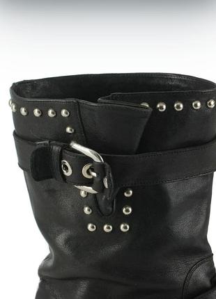 Stuart weitzman2 фото