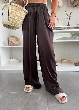 Шовкові жіночі брюки