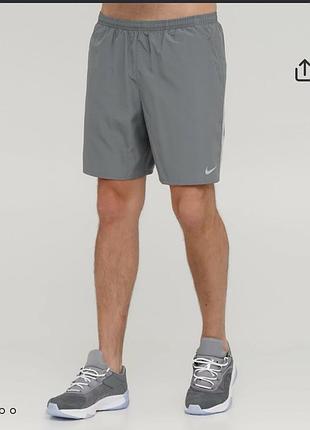 Оригінальні чоловічі спортивні шорти nike dri-fit run 7 inch short
