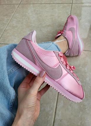 Шкіряні кросівки nike cortez pink