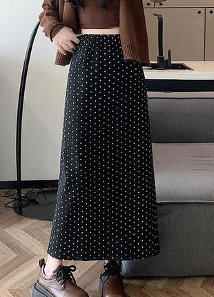 Длинная черная атласная юбка glamorous в мелкий белый горошек