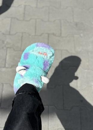 Crocs monsters