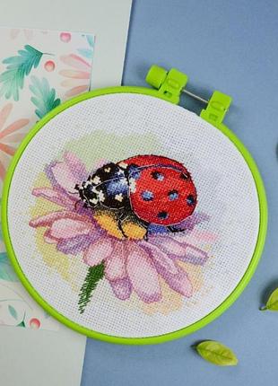 Набір для вишивання хрестиком "cонячний бедрик" ahm-078, 17х17 см