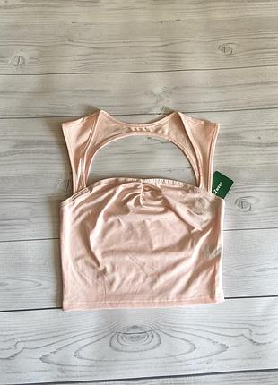 Розовый топ