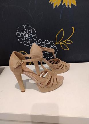 Босоніжки christian louboutin6 фото
