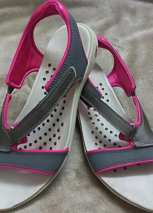 Босоножки сандали кожа жен. 40.-40.5р. clarks индии