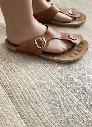 Анатомические шлепанцы кожа