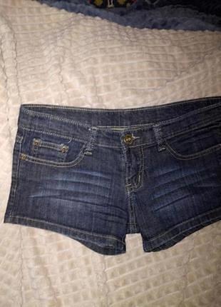 Шорти levi's