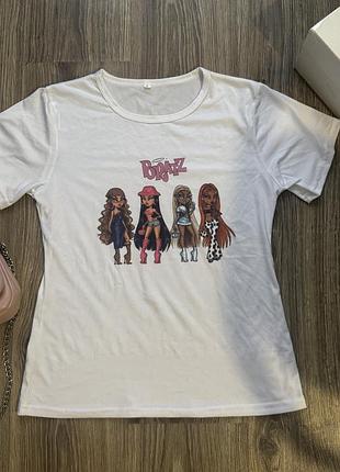 Футболка bratz з ляльками жіноча біла
