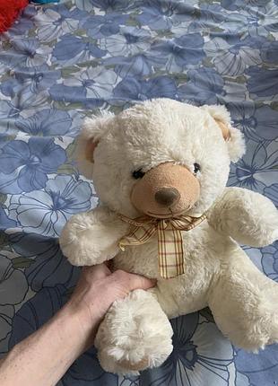 Мʼягка іграшка