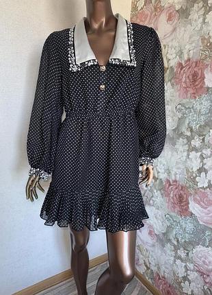 Шикарна сукня в горошок