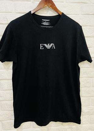 Футболка emporio armani.розмір xl.чудовий стан.оригінал