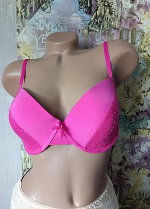 Бюстгальтер